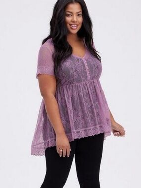 Torrid Purple Floral Lace Babydoll V-Neck Tunic Top – Size 1 (1X / 14-16)